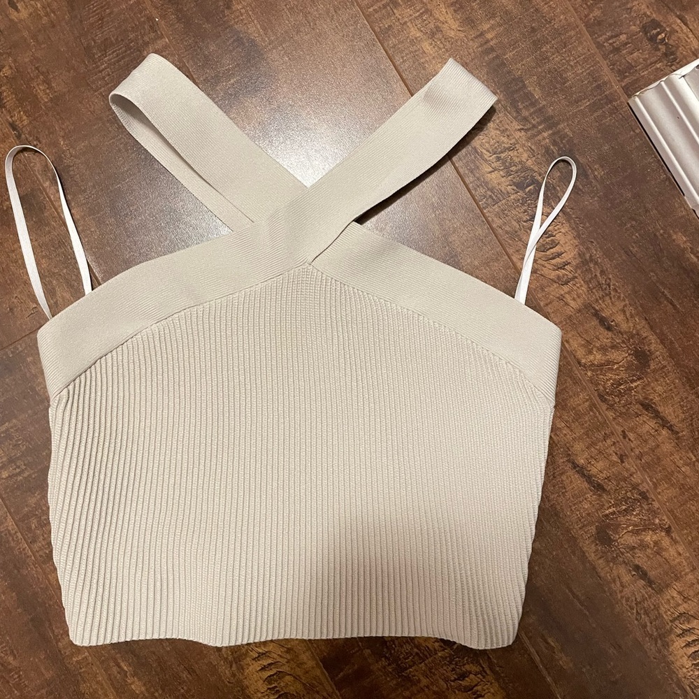 NWOT Babaton Criss-Cross Top
